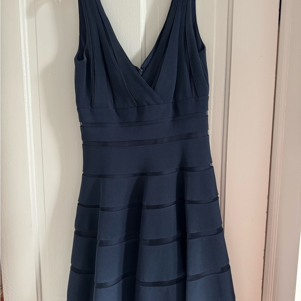 Elegant Navy Sleeveless Dress